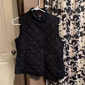 GAP Women's Black Quilted Vest